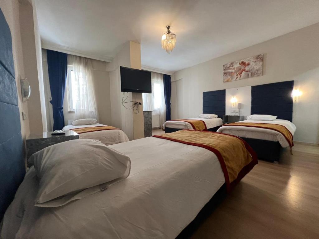 06 اتاق هتل 3 ستاره یاقوت وان Hotel Yakut Van.jpg