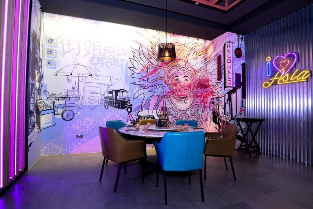 33-رستوران-هتل-4-ستاره-اج-کریک-ساید-دبی- Edge-Creekside-Hotel-Dubai-Restaurant.jpg
