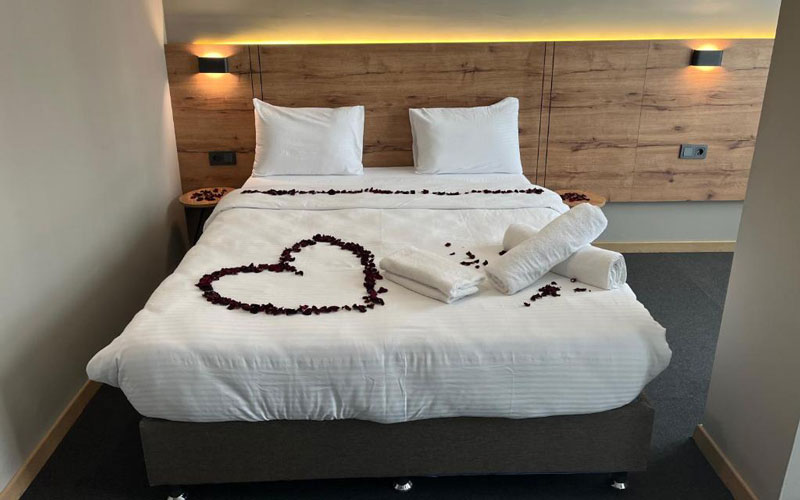 14 اتاق هتل 4 ستاره نیلز وان Nills Hotel Van.jpg