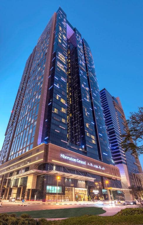 01-نمای-هتل-5-ستاره-شرایتون-گرند-دبی Sheraton-Grand-Hotel-Dubai-View-.jpg