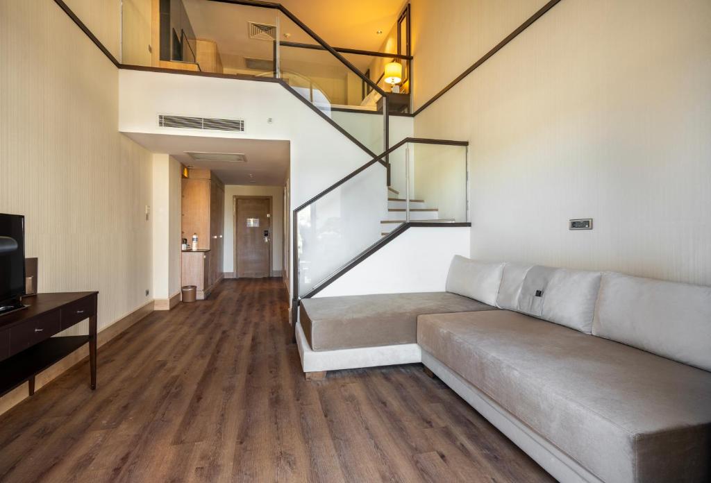 12-اتاق-هتل-5-ستاره-آمارا-پریمیر-پالاس-آنتالیا- Amara-Premier-Palace-Hotel-Antalya-Room.jpg