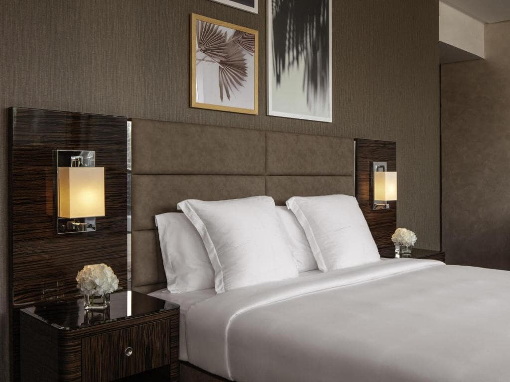 09-اتاق-هتل-5-ستاره-هاید-دبی- Hyde-Hotel-Dubai-Room.jpg