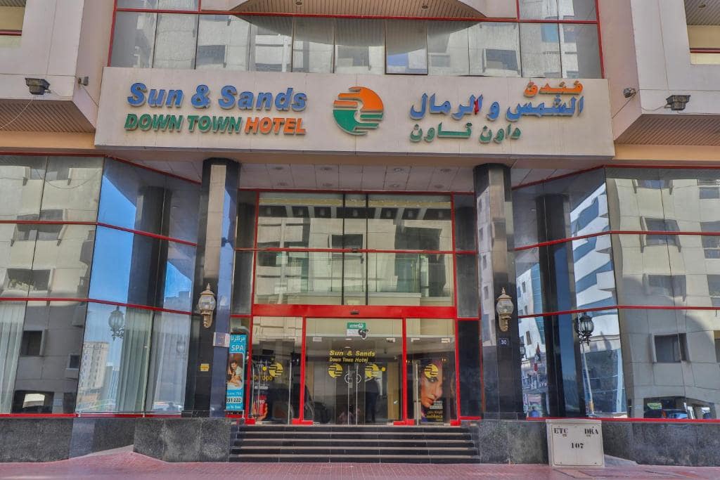 04-نمای-هتل-3-سان-اند-سندز-دبی- Sun-And-Sands-Dubai-View.jpg