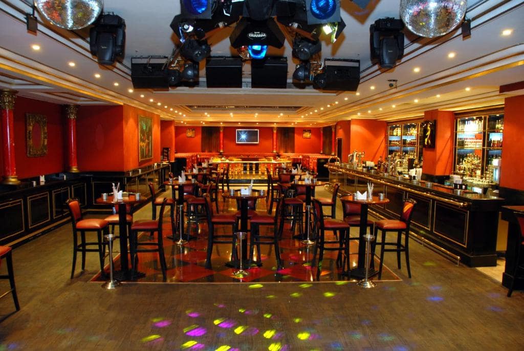 31-رستوران-هتل-4-ستاره-مسکو-دبی- Moscow-Hotel-Dubai-Restaurant.jpg
