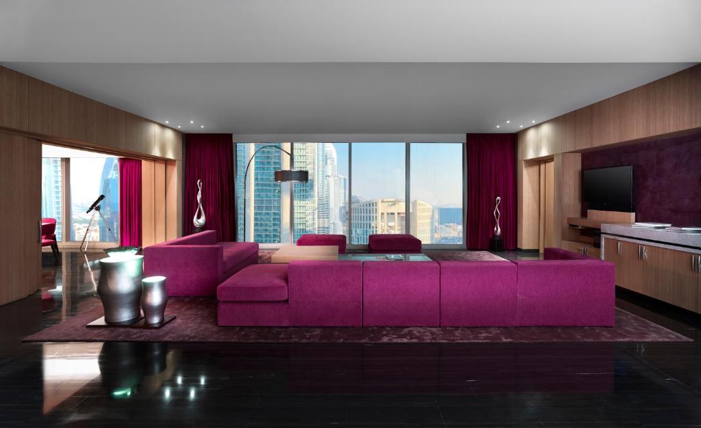 25-اتاق-خواب-هتل-5-ستاره-سوفیتل-داون-تاون-دبی-Sofitel-Dubai-Down-Town-View-Bedroom.jpg