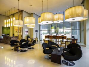 19-رستوران-هتل-3-ستاره-آیبیس-سیتی-سنتر-دبی- Hotel-Ibis-City-Center-Restaurant.jpg