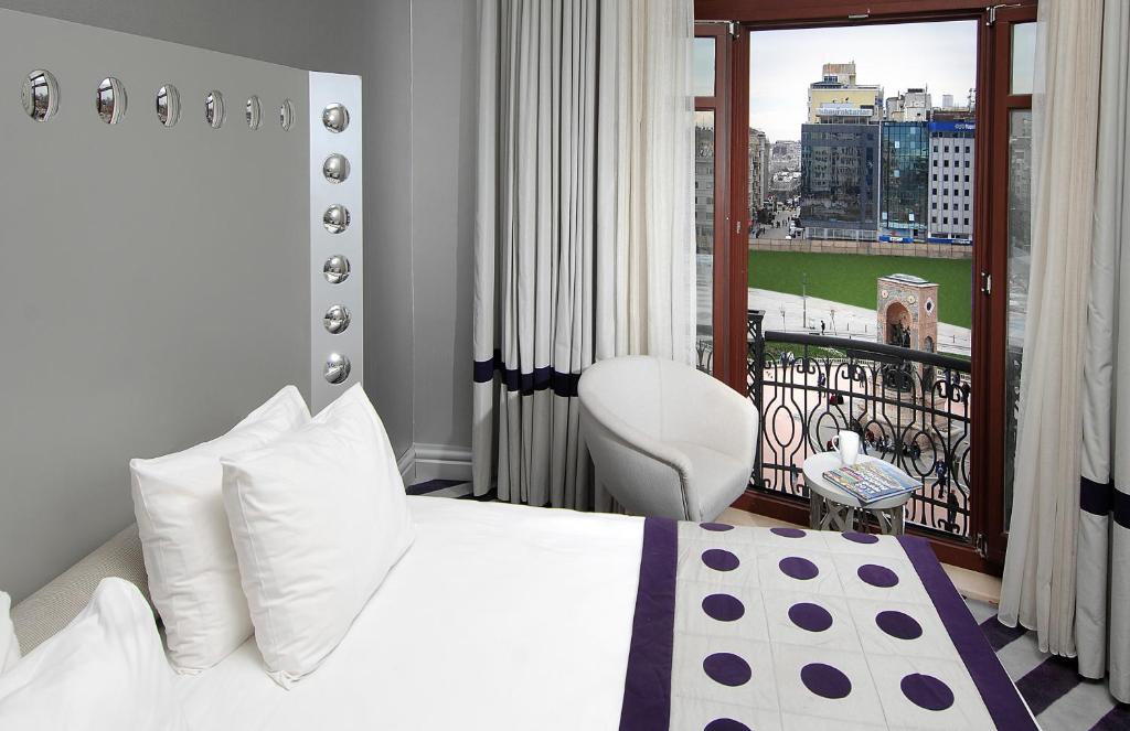 26-اتاق-Taxim-Hill-Hotel-Istanbul-هتل-تکسیم-هیل-استانبول.jpg