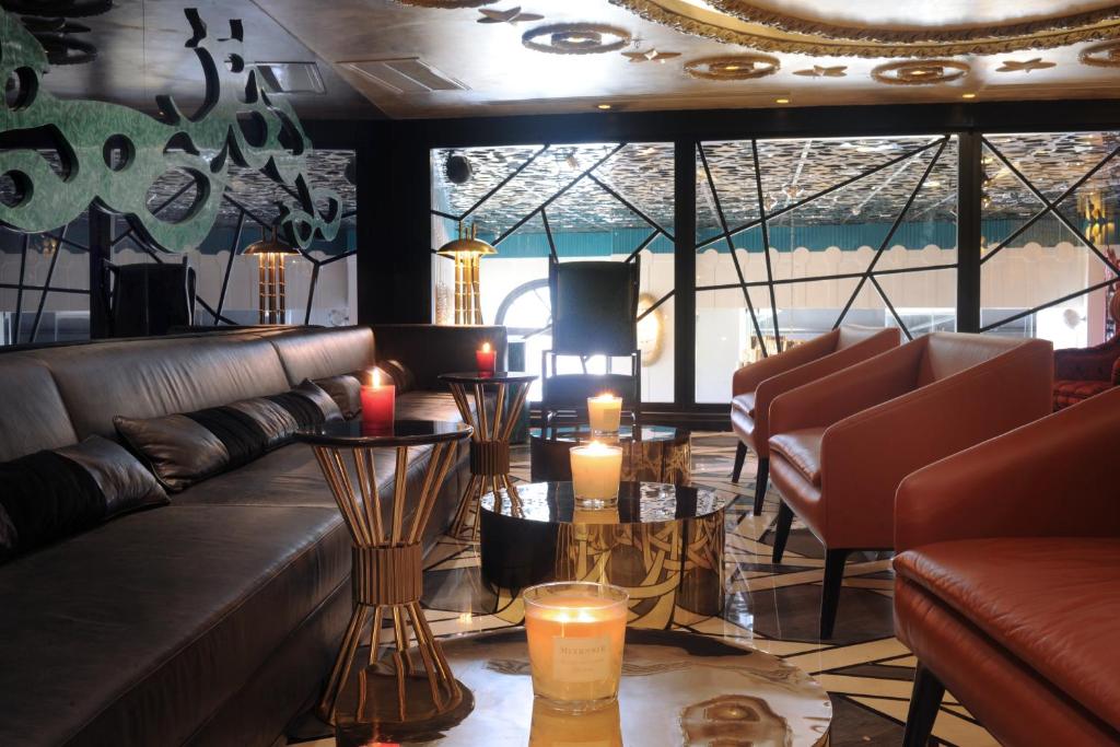 36-اتاق-Taxim-Hill-Hotel-Istanbul-هتل-تکسیم-هیل-استانبول.jpg