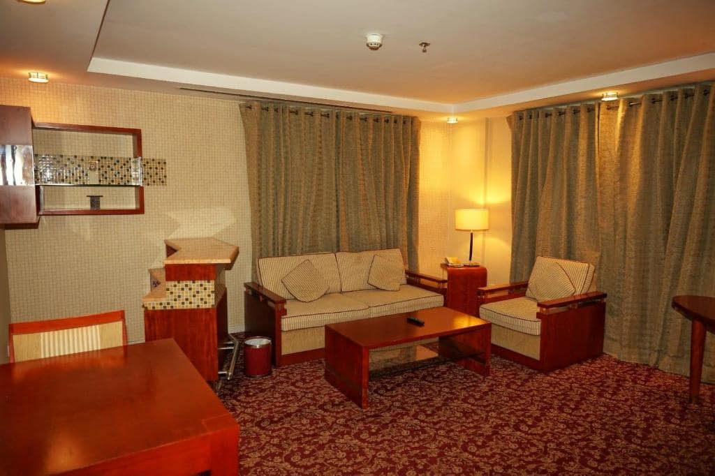 15-اتاق-هتل-4-ستاره-گرند-سنترال-دبی- Grand-Central-Dubai-Hotel-Room.jpg