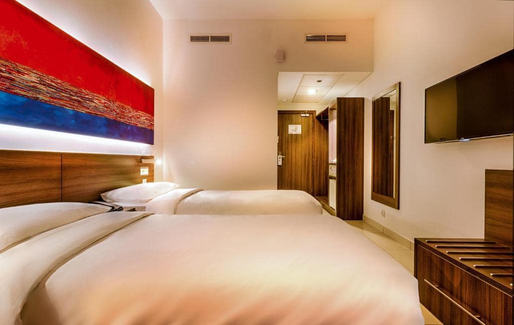 06-اتاق-خواب-هتل-3-ستاره-هتل-سیتی-مکس-البرشا-ات-د-مال-دبی- Citymax-Hotel-Al-Barsha-at-the-Mall-Dubai-Bedroom.jpg