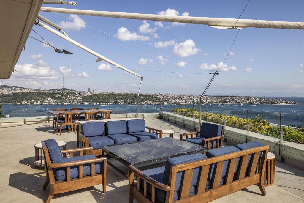 23-رستوران-Conrad-Istanbul-Bosphorus-هتل-کنراد-بسفروس-استانبول-.jpg