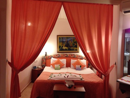 03 اتاق هتل 5 ستاره کلاب لتونیا مارماریس فتحیه Club Hotel Letoonia Hotel Fethiye.jpg