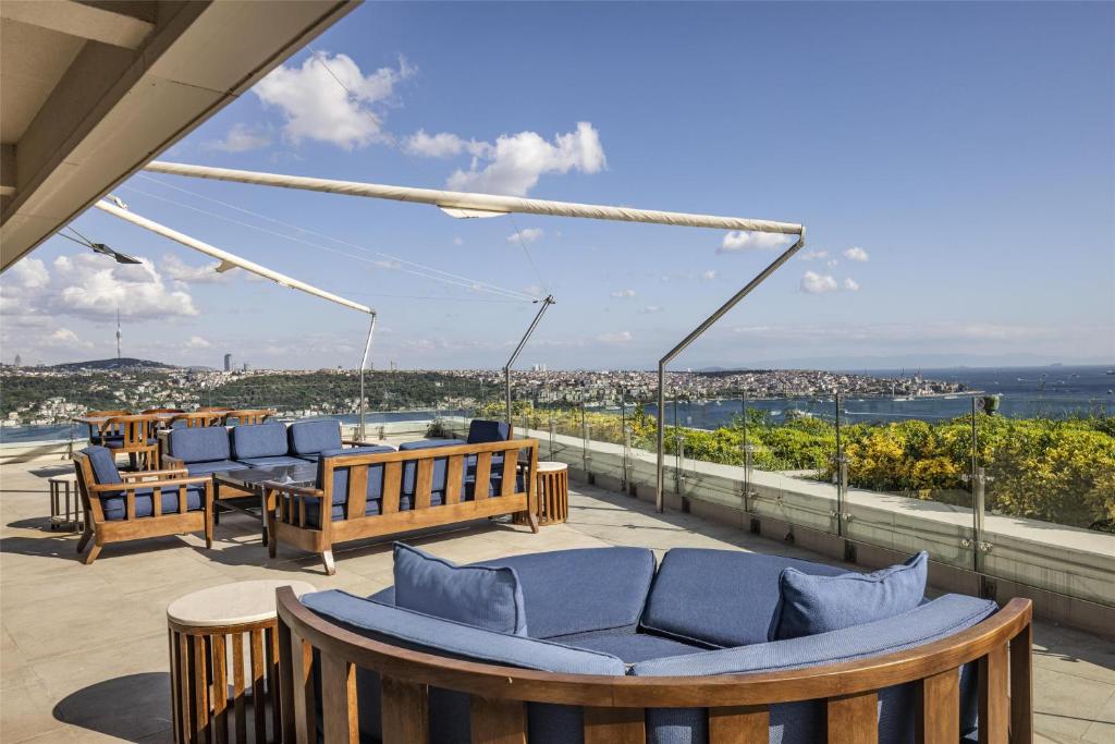 51-روف-Conrad-Istanbul-Bosphorus-هتل-کنراد-بسفروس-استانبول-.jpg