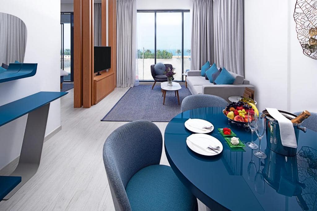 27-اتاق-هتل-5-ستاره-سی-سنترال-ریزورت-د-پالم-دبی- C-Central-Resort-Palm-Hotel-Dubai-Room.jpg