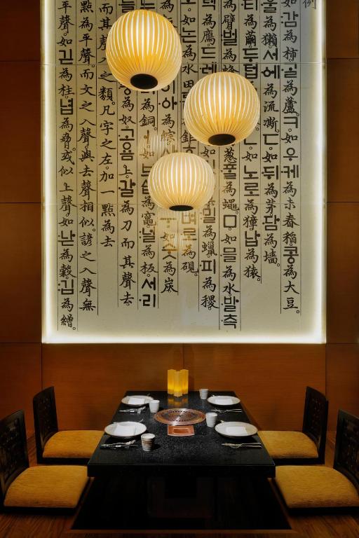 42-رستوران-هتل-5-ستاره-آسیانا-دبی- Asiana-Hotel-Dubai-Restaurant.jpg