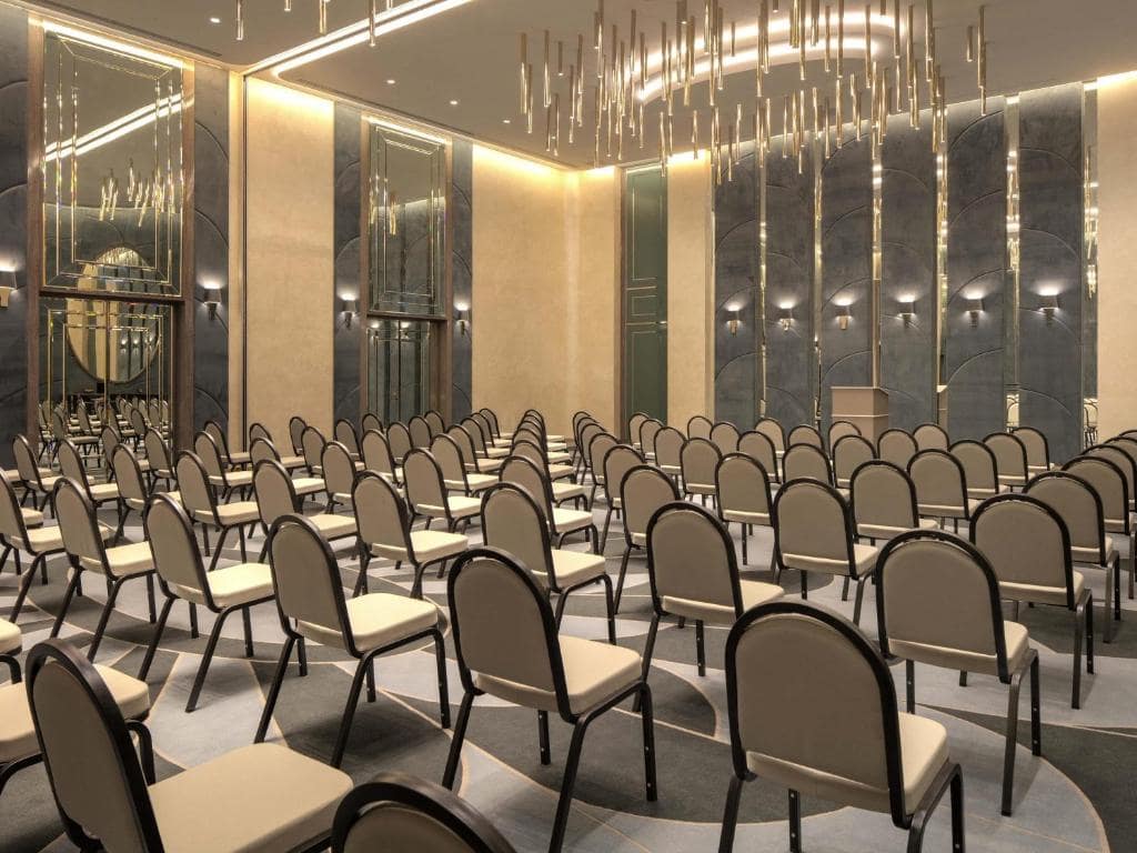 41-اتاق-کنفرانس-هتل-5-ستاره-هاید-دبی- Hyde-Hotel-Dubai-Conference-Room.jpg