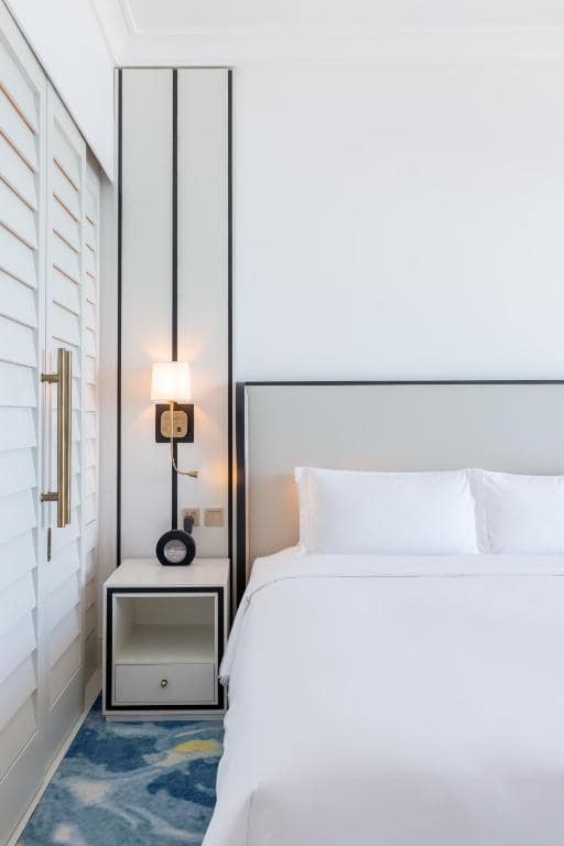 23-اتاق-خواب-هتل-5-ستاره-سوفیتل-جمیرا-بیچ- View Sofitel-Dubai-Jumeirah-Beach-Bedroom.jpg