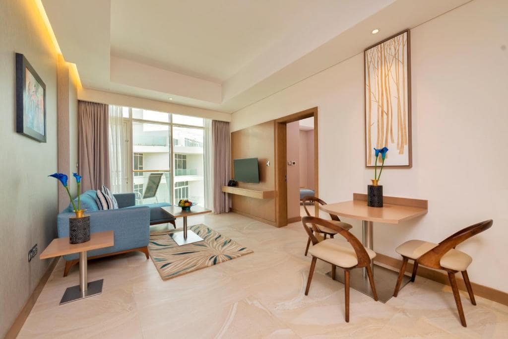 08-اتاق-هتل-5-ستاره-رویال-سنترال-د-پالم-دبی- Royal-Central-Hotel-The-Palm-Room.jpg