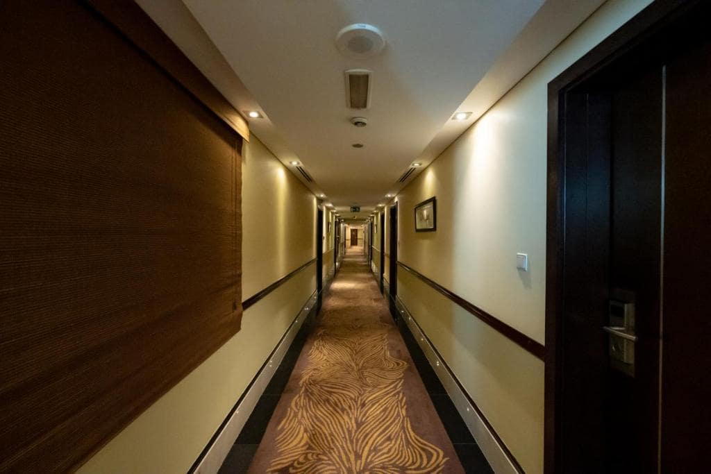 31-راهرو-هتل-4-ستاره-پرل-سوئیس-دبی- Pearl-Swiss-Hotel-Dubai-Corridor.jpg