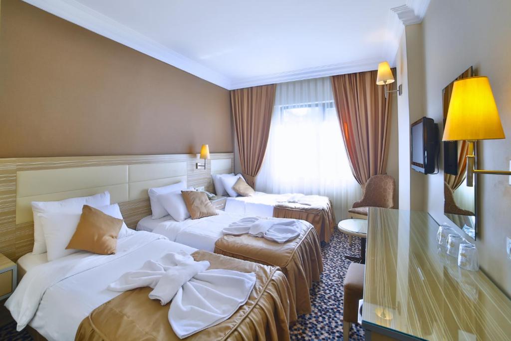 14-اتاق-Hotel-Grand-Emin-هتل-گرند-امین-استانبول.jpg