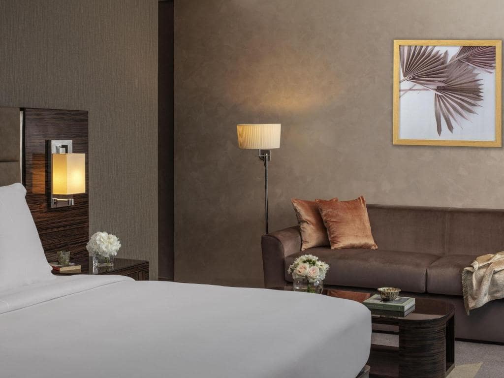 11-اتاق-هتل-5-ستاره-هاید-دبی- Hyde-Hotel-Dubai-Room.jpg