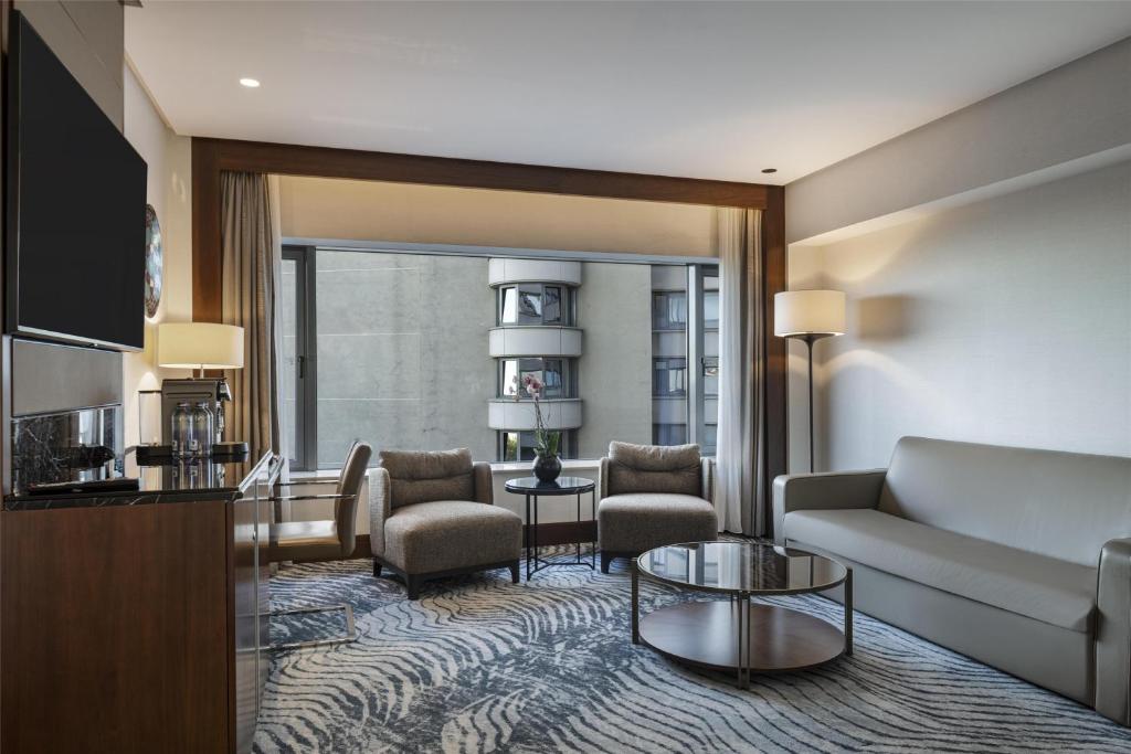 42-اتاق-Conrad-Istanbul-Bosphorus-هتل-کنراد-بسفروس-استانبول-.jpg