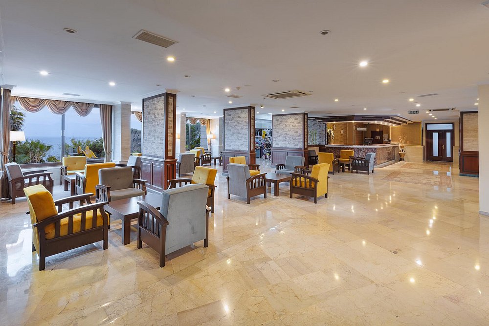 10 رستوران هتل 3 ستاره نظر بیچ آنتالیا Nazar Beach Hotel Antalya.jpg