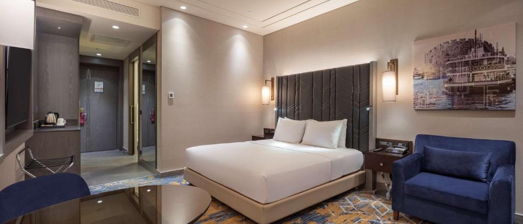 24 اتاق هتل 5 ستاره هیلتون باکرکوی استانبول Hilton Istanbul Bakirkoy.jpg