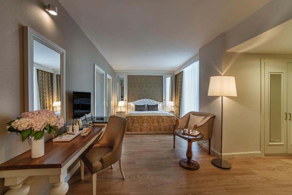 10 اتاق هتل 5 ستاره آسکا لارا ریزورت و اسپا آنتالیا Aska Lara Resort & SPA Antalya.jpg