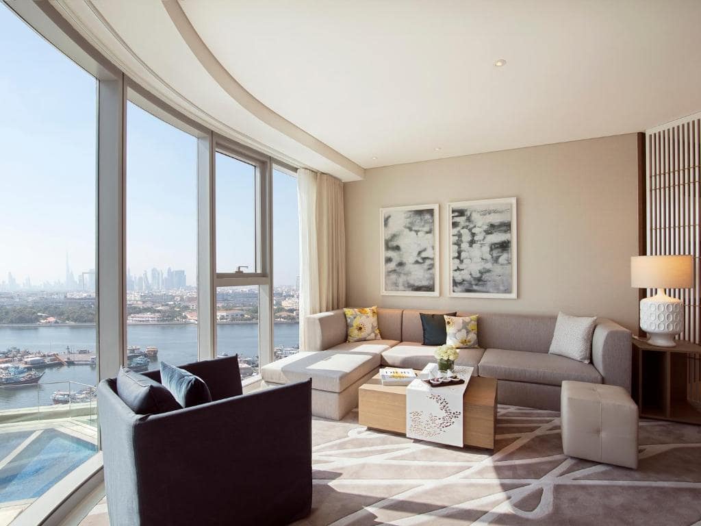 04-اتاق-هتل-5-ستاره-البندر-روتانا-کریک-دبی- Al-Bandar-Rotana-Dubai-Creek-Room.jpg