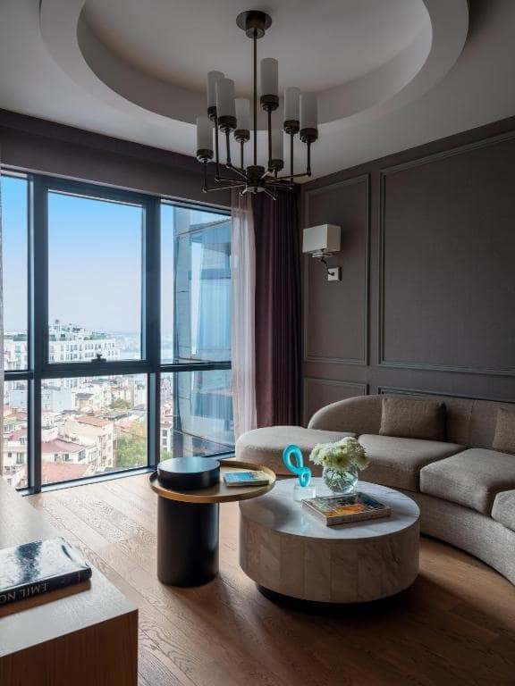هتل-5ستاره-سوفیتل-استانبول-سالن-نشیمن-03-Hotel-5-Setare-Sofitel-View-Living-Room.jpg