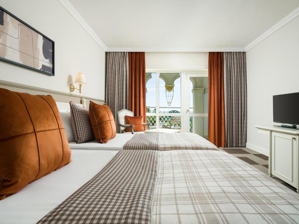 07-اتاق-هتل-5-ستاره-آستریا-کرملین-پالاس-آنتالیا Asteria-Kremlin-Palace-Room-.jpg