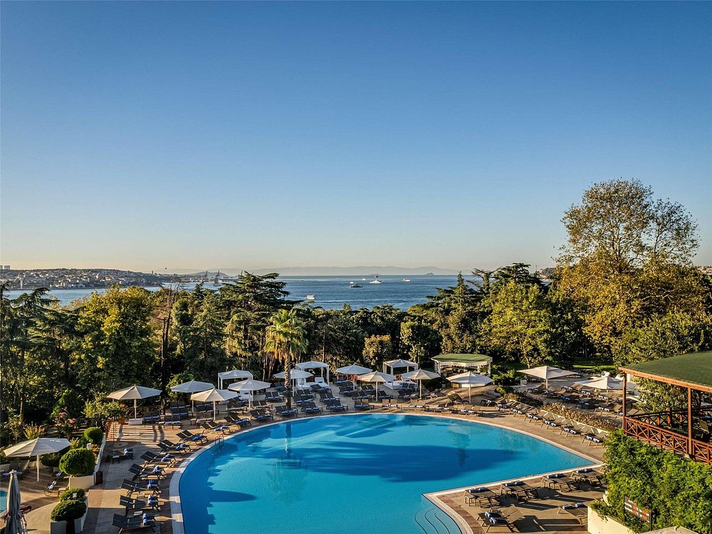 04-استخر-هتل-5-سوئیس-اوتل-استانبول-Pool-Hotel-5-Swiss-Istanbul.jpg