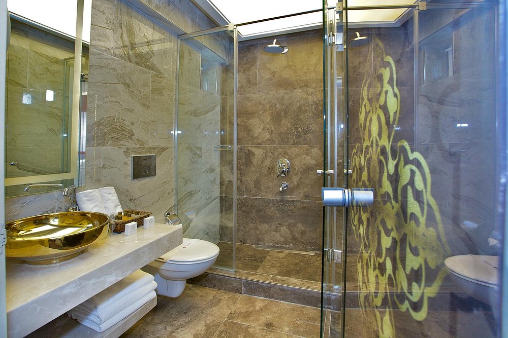 01-نمای-سرویس بهداشتی-هتل-3-ستاره-استار-استانبول-Bathroom-Hotel-3-Setare-Taksim-Star-_Istanbul.jpg