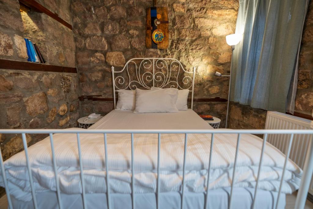 11 اتاق هتل 4 ستاره هیچ قونیه Hich Hotel Konya.jpg