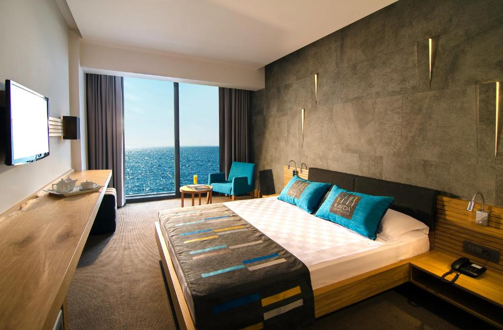 21 اتاق هتل 4 ستاره ایلایدا آوانتگارد کوش آداسی Ilayda Avantgarde Hotel Kusadasi.jpg