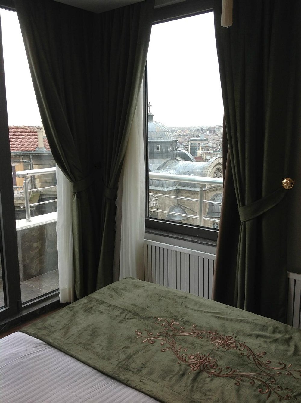 014-نمای-اتاق-هتل-3-ستاره-استار-استانبول-Room-Hotel-3-Setare-Taksim-Star-_Istanbul.jpg