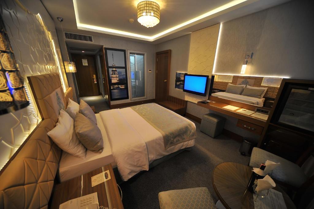 32-اتاق-هتل-4-ستاره-گرند-استار-بسفروس-Grand-Star-Hotel-Bosphorus.jpg