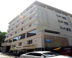 هتل 3 ستاره آلفا سوئیت وان Alfa Suit Hotel