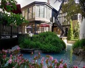هتل 4 ستاره الد میل تورنتو | Old Mill Toronto Hotel|
