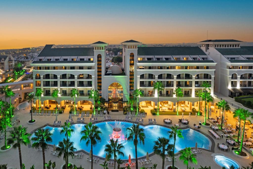 هتل 5 ستاره آلوادونا اکسکلوسیو اند اسپا آنتالیا Alva Donna Exclusive Hotel Antalya