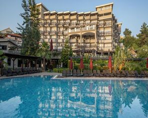 هتل 5 ستاره جاستینیانو دلوکس ریزورت آنتالیا Justiniano Deluxe Resort Hotel Antalya