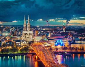 تور ترکیبی اروپا(چک+ اتریش) 8 روزه ویژه آبان ماه 