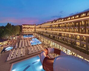 هتل 5 ستاره آیدینبی کوئینز پالاس اند اسپا آنتالیا Aydinbey Queen& Palace & Spa Antalya